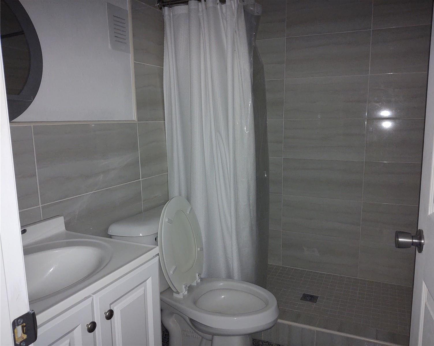 Photo #8