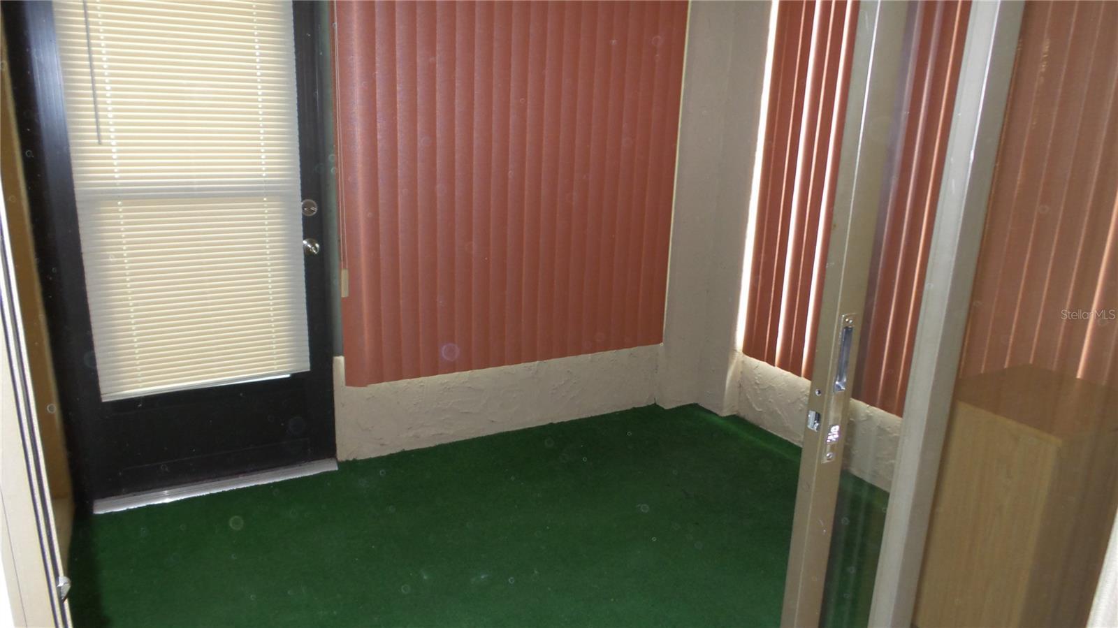 Photo #16