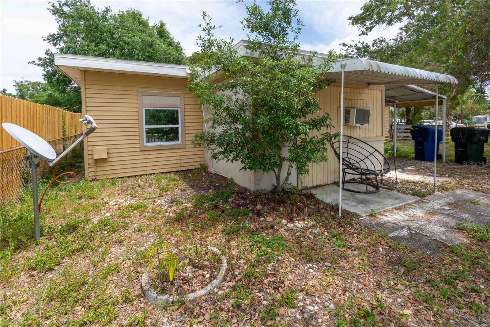 Photo one of 1144 7Th Nw St Largo FL 33770 | MLS TB8385438