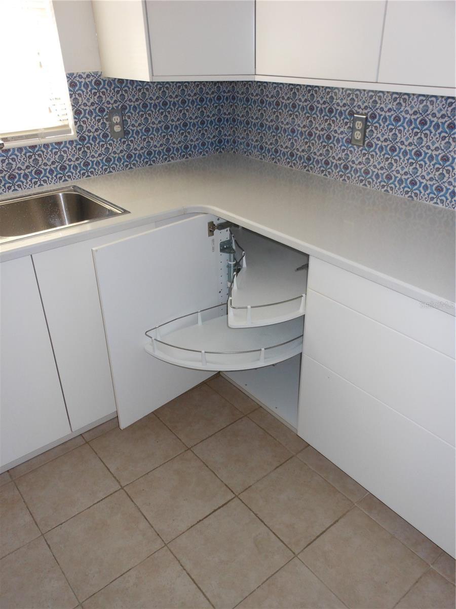Photo #10