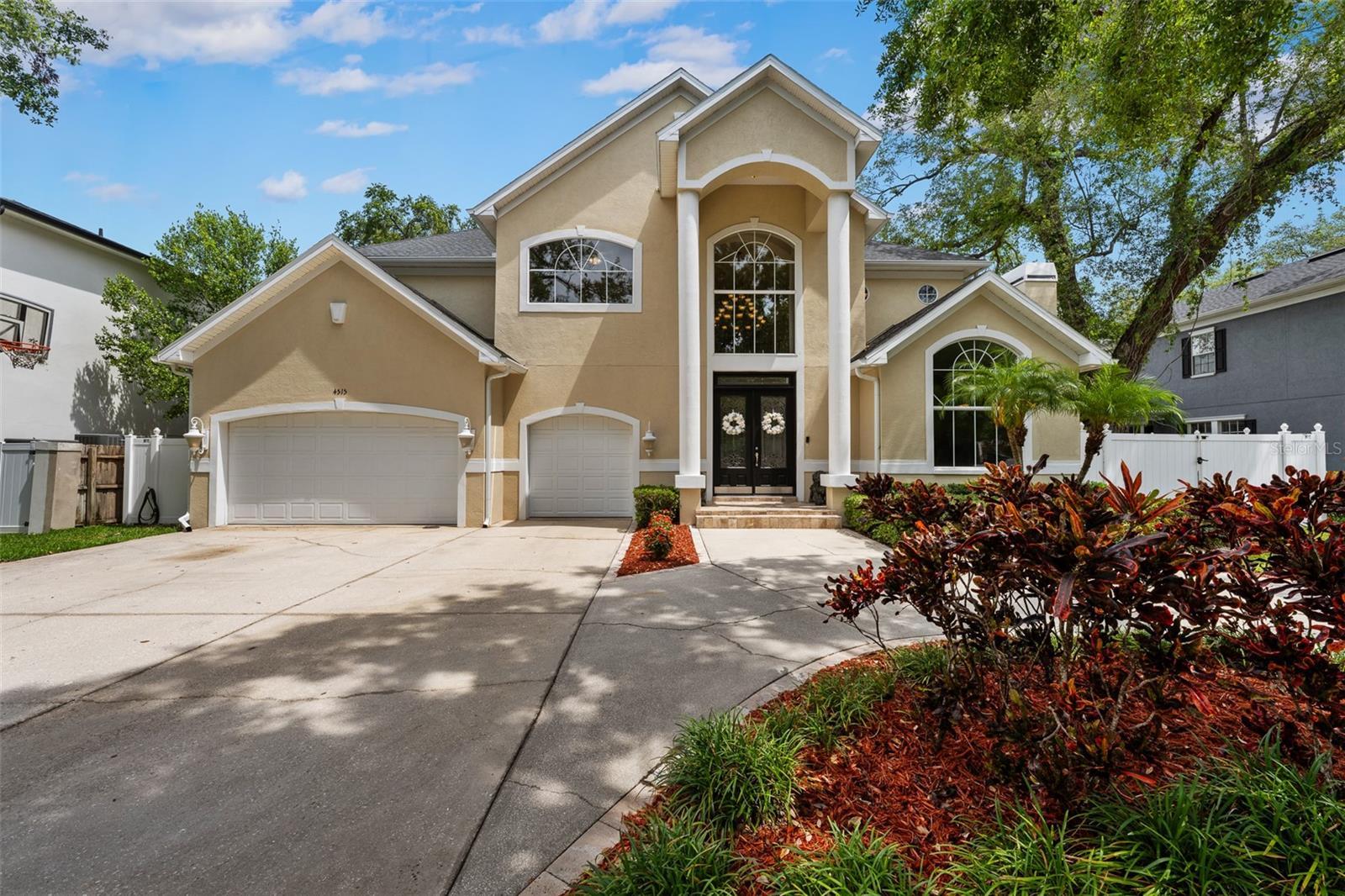 Photo one of 4515 W Leona St Tampa FL 33629 | MLS TB8386606