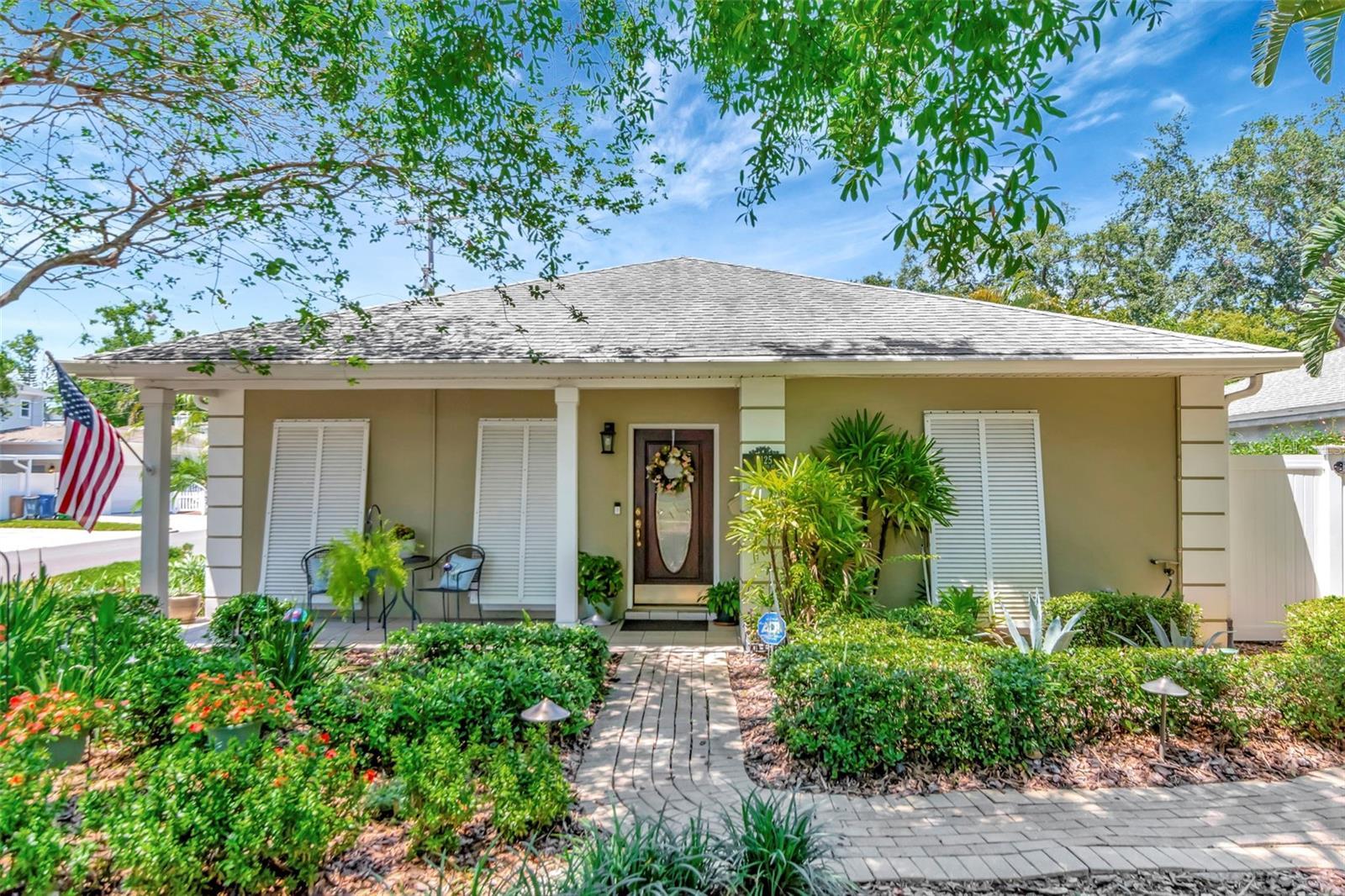 Photo one of 4125 W Obispo St Tampa FL 33629 | MLS TB8386937
