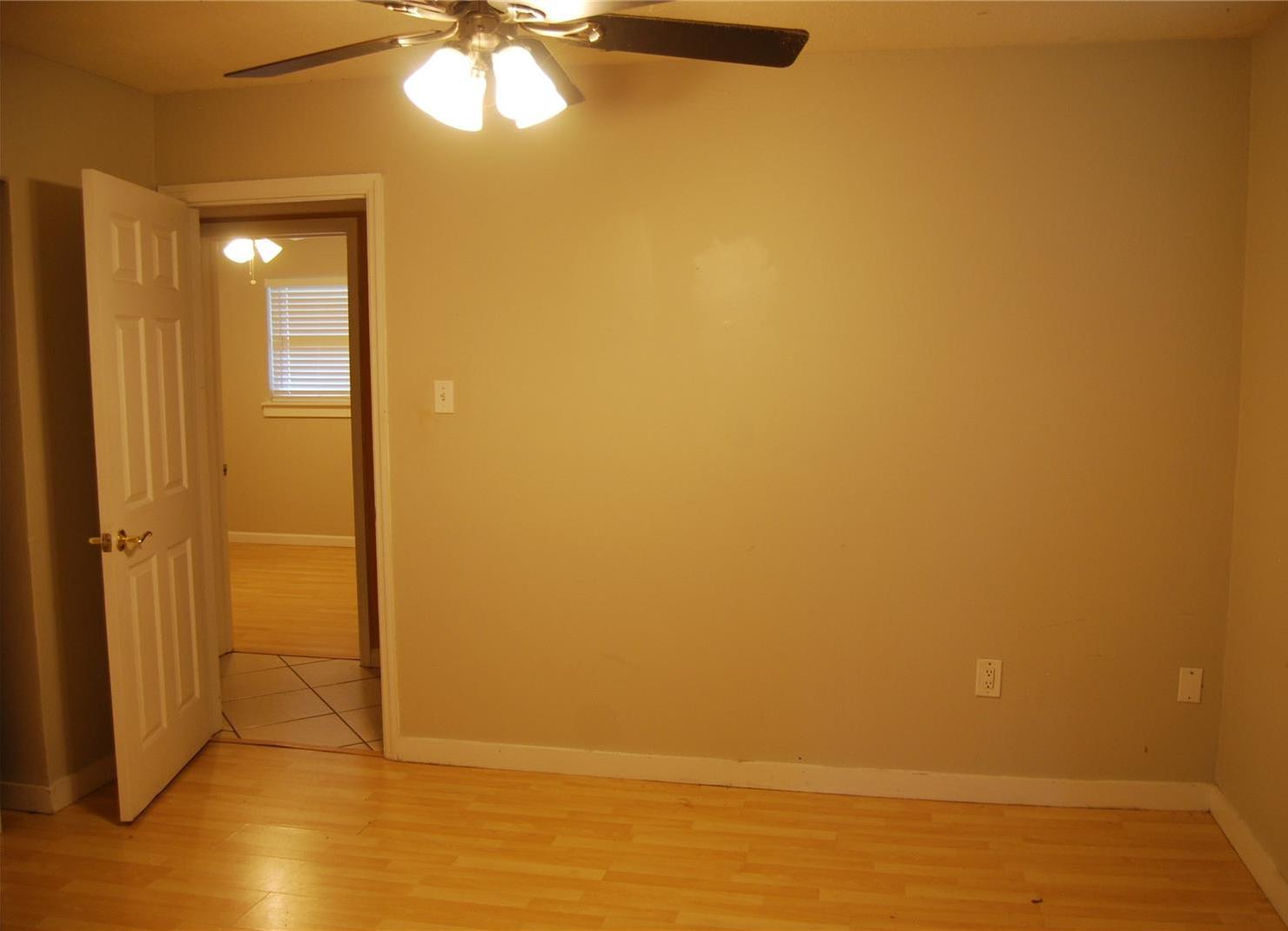 Photo #10
