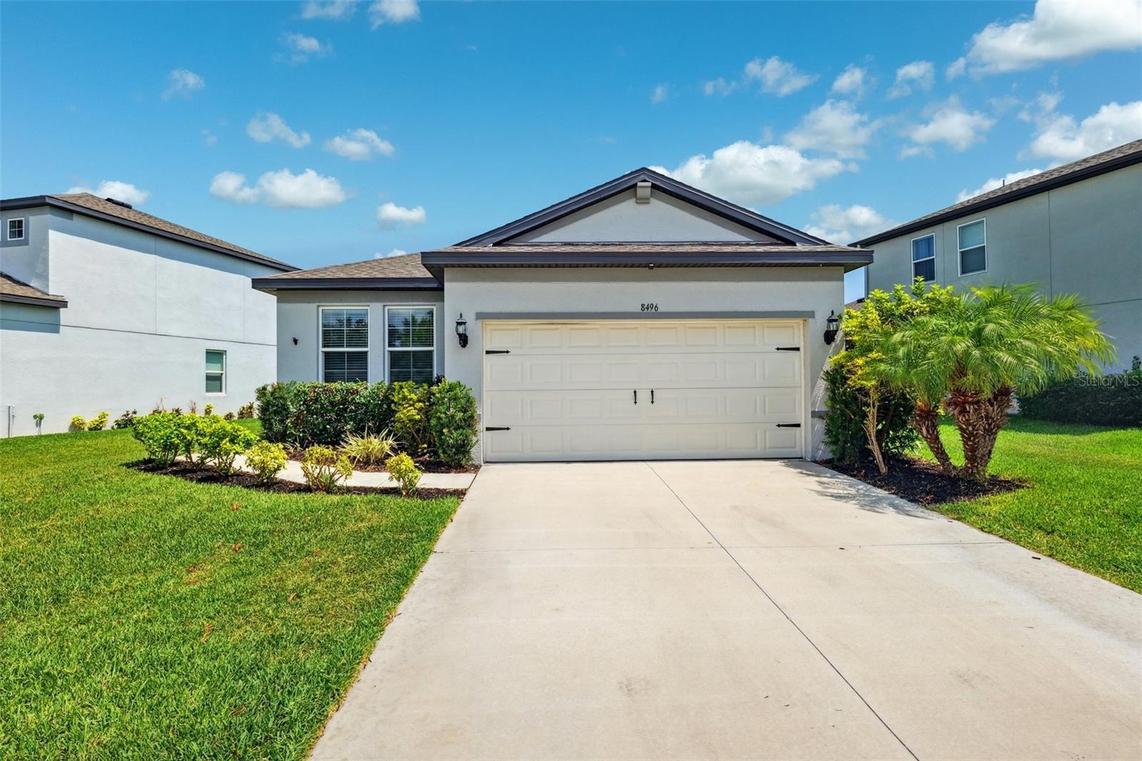 Photo one of 8496 Starlight Loop Parrish FL 34219 | MLS TB8388134
