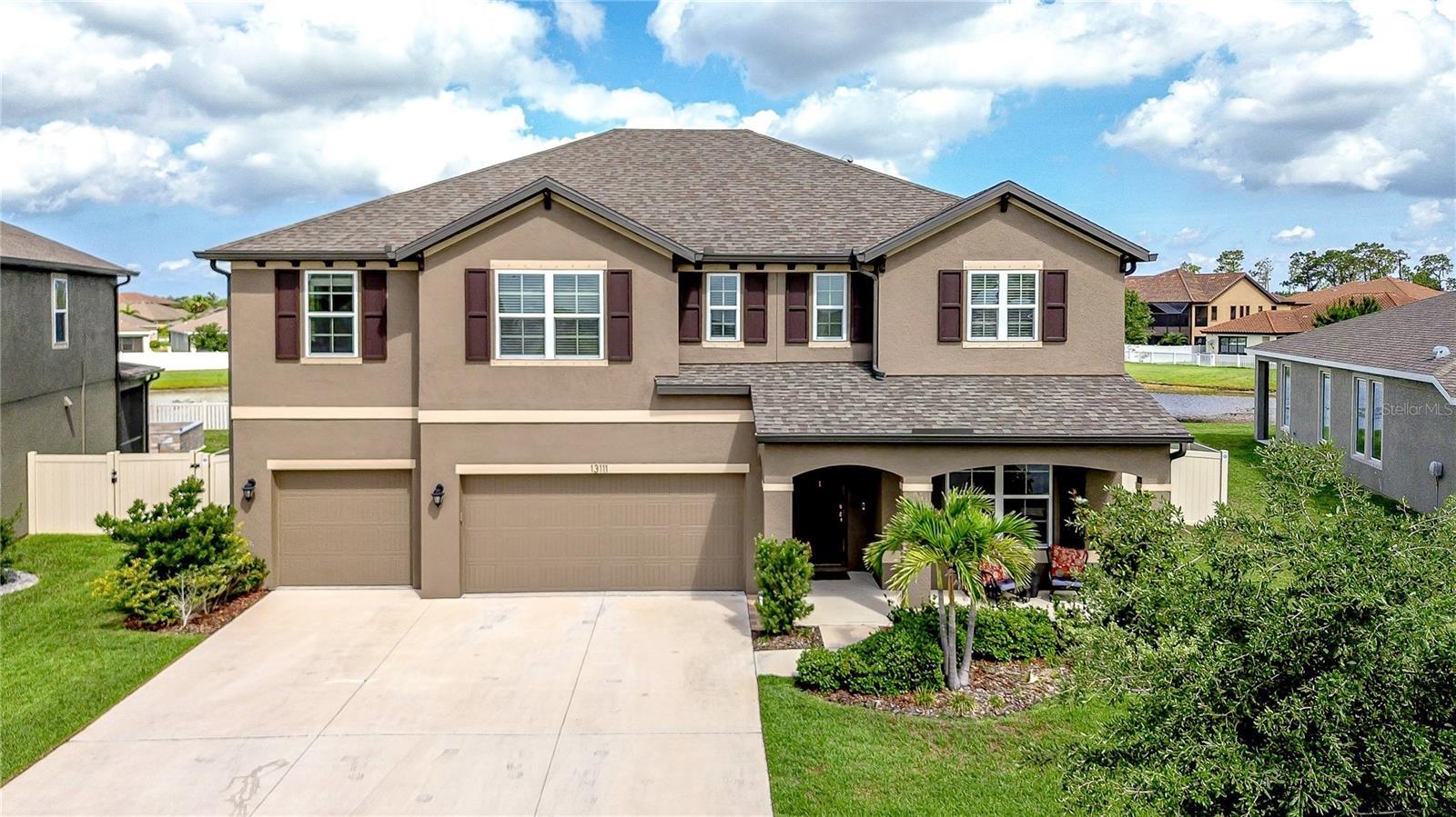 Photo one of 13111 Bahia Grass Ln Riverview FL 33579 | MLS TB8388210