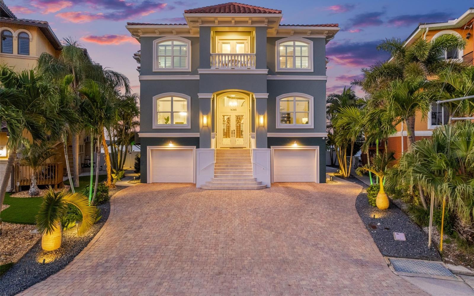 Photo one of 16365 Redington Dr Redington Beach FL 33708 | MLS TB8388894