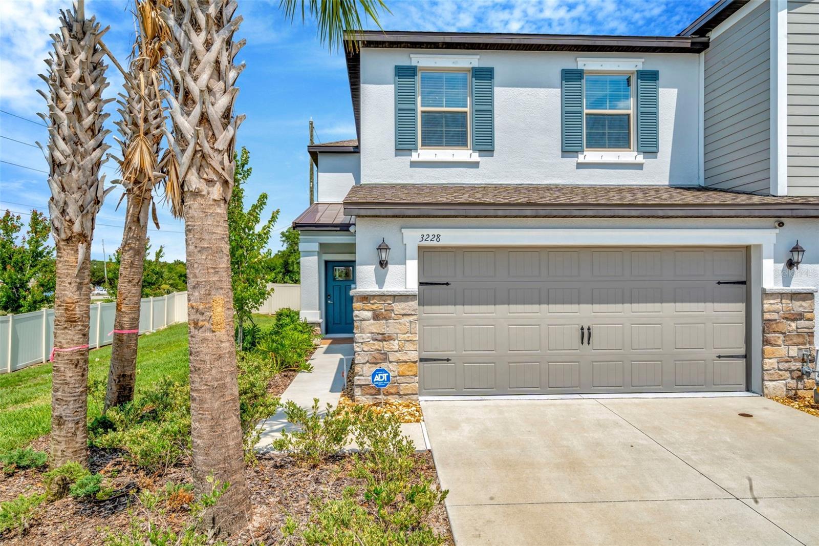 Photo one of 3228 Bryant Park Dr New Port Richey FL 34655 | MLS TB8388964