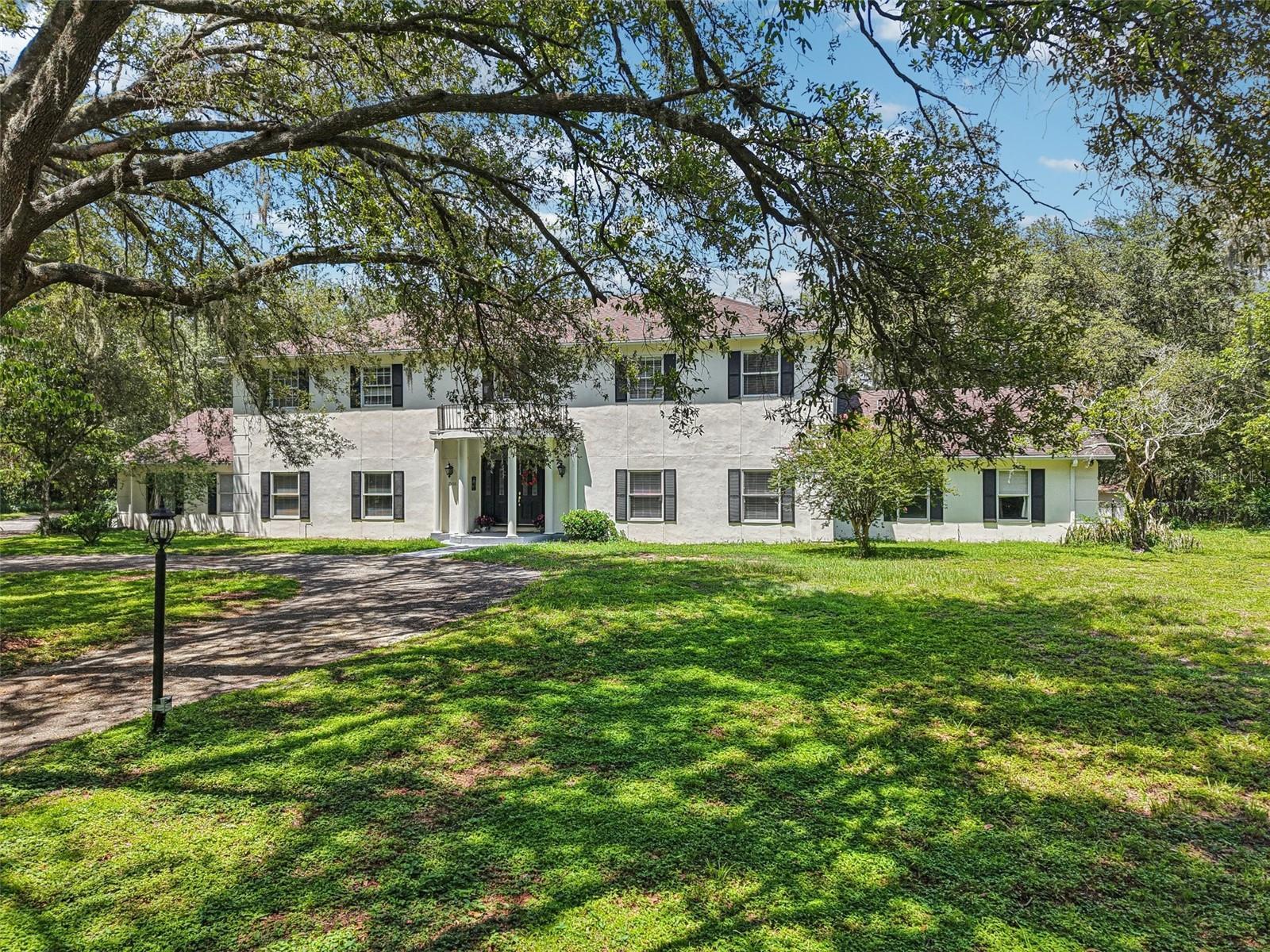 Photo one of 12433 Kelso Rd Thonotosassa FL 33592 | MLS TB8390986