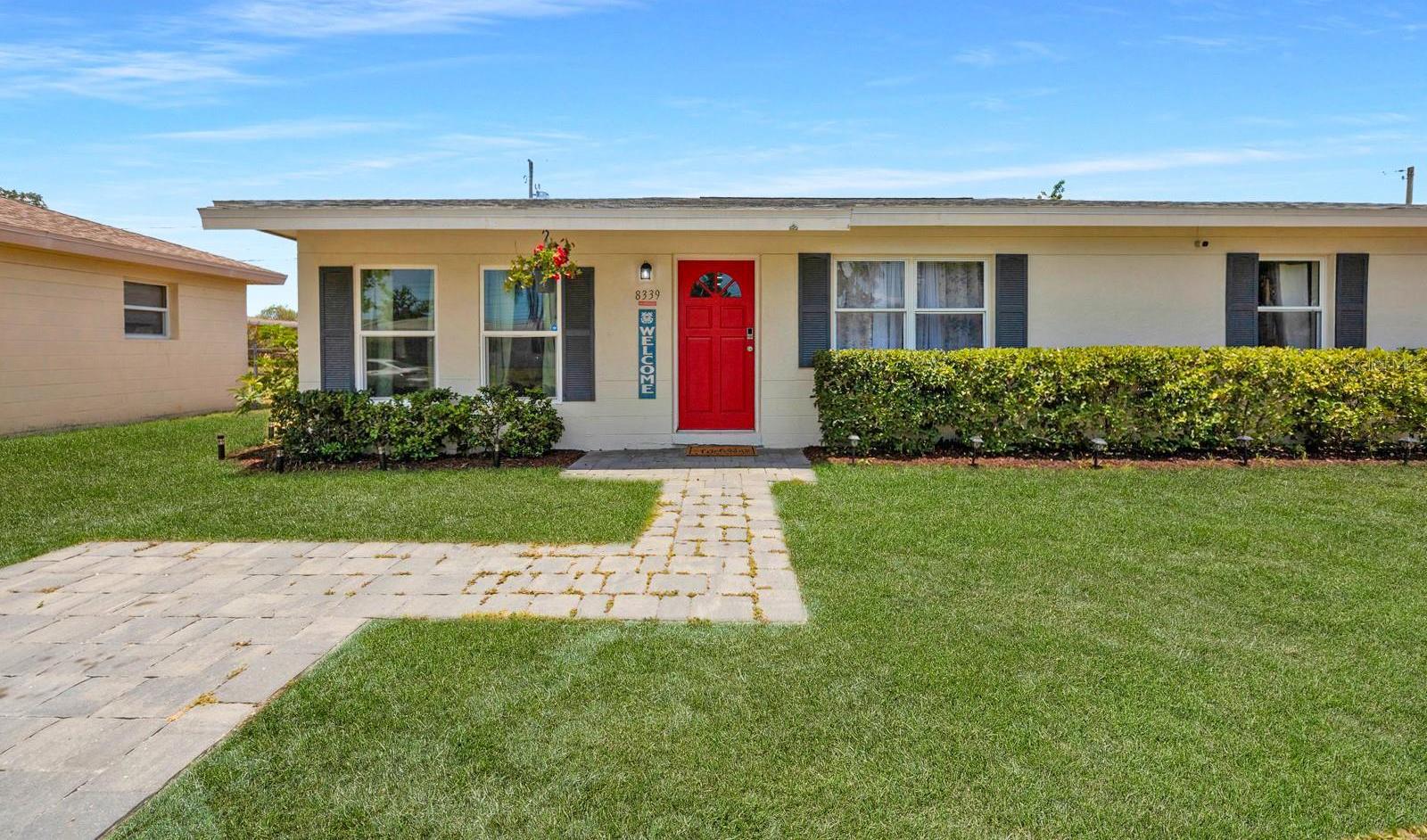 Photo one of 8339 75Th Ave Seminole FL 33777 | MLS TB8393967