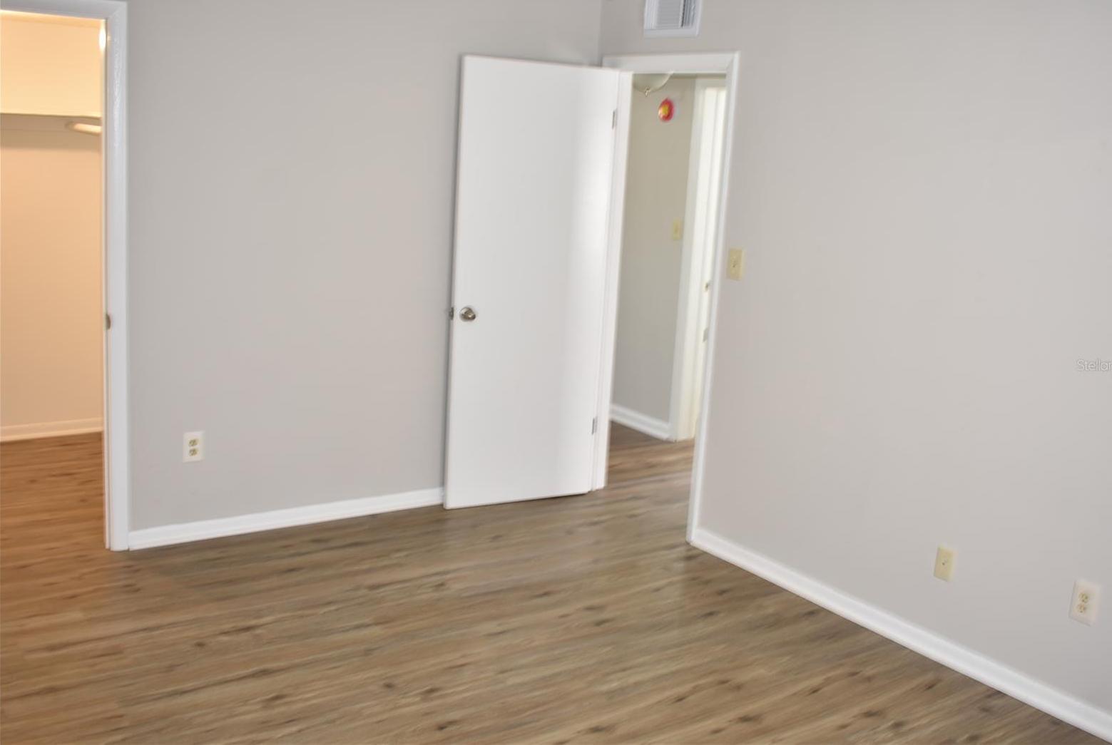 Photo #24