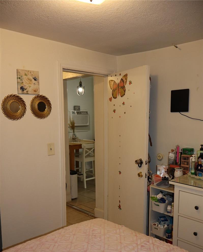 Photo #12