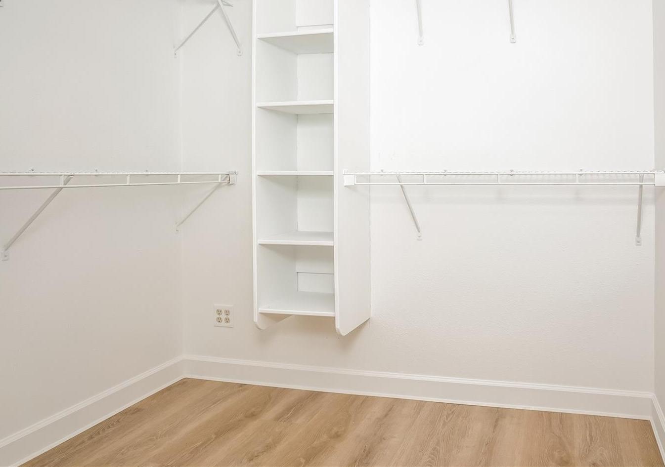 Photo #12
