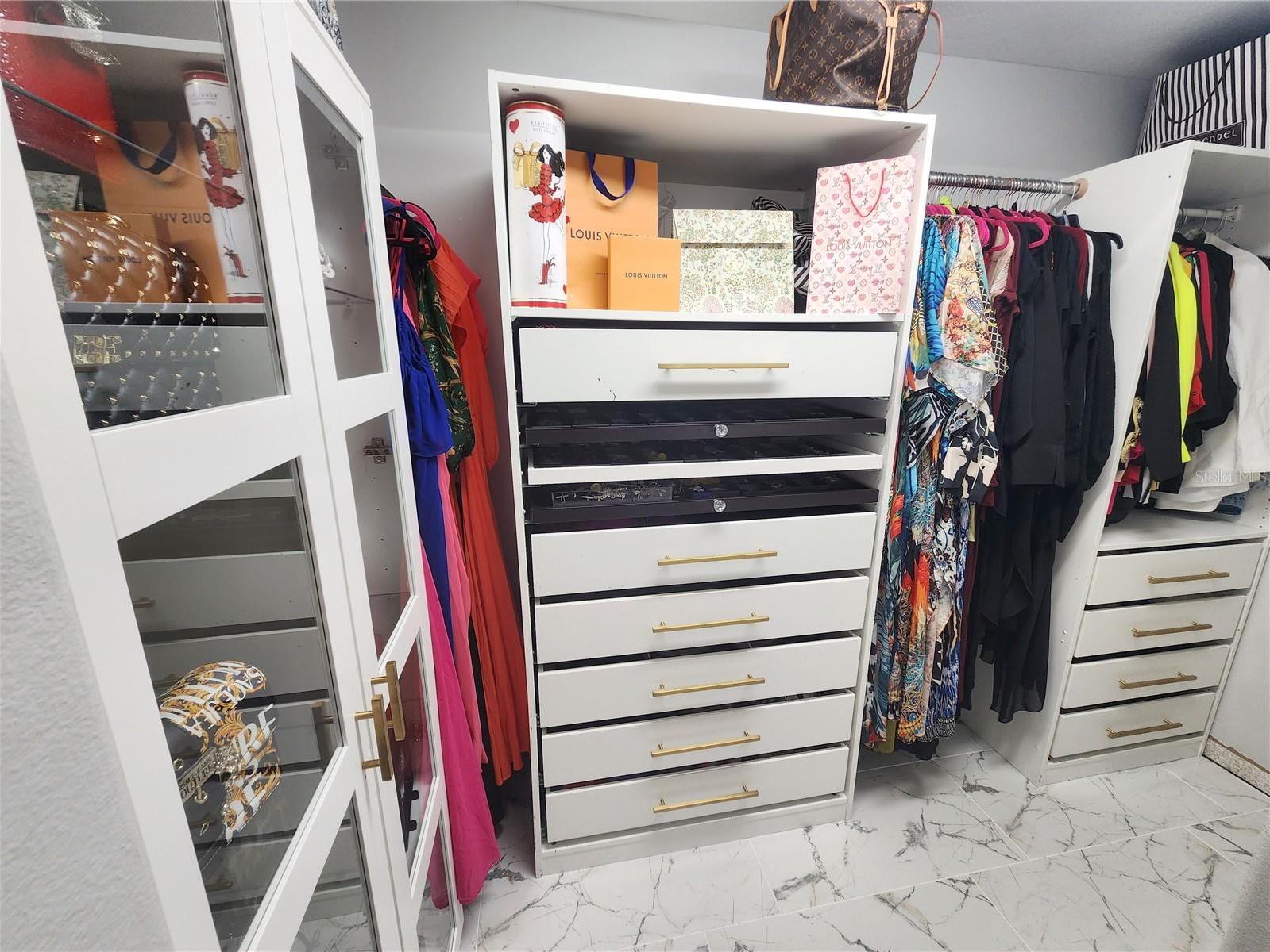 Photo #19