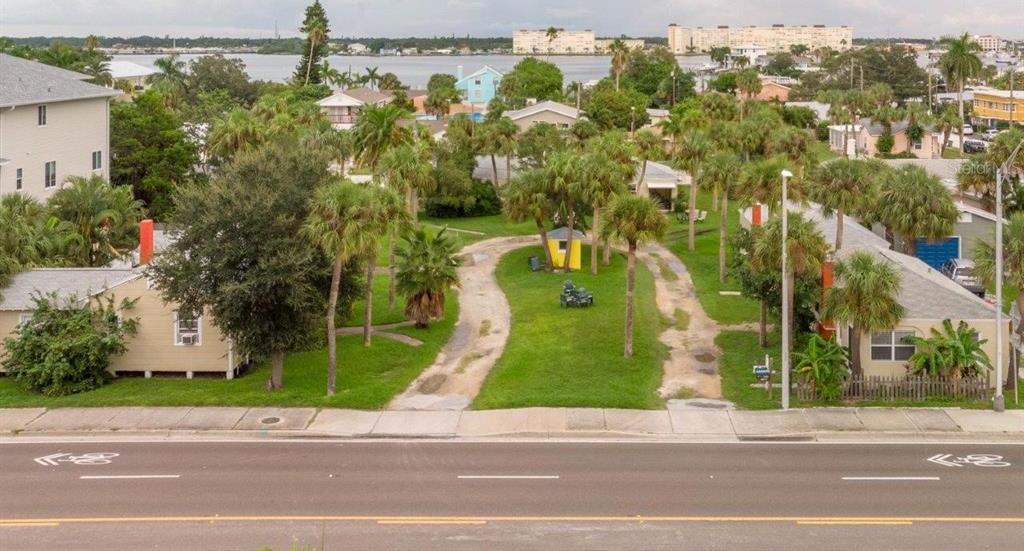 Photo one of 15405 Gulf Blvd # C2 Madeira Beach FL 33708 | MLS U8148926