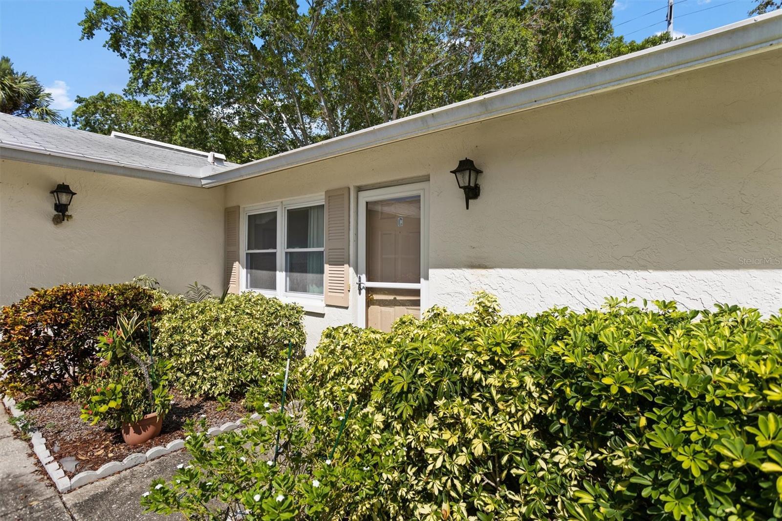 Photo one of 3122 37Th S Ln # C St Petersburg FL 33711 | MLS U8213301