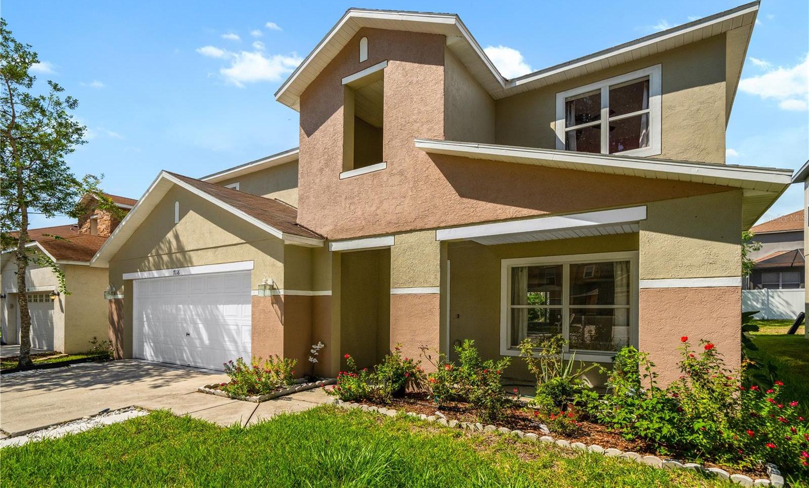 Photo one of 7116 Early Gold Ln Riverview FL 33578 | MLS U8213574