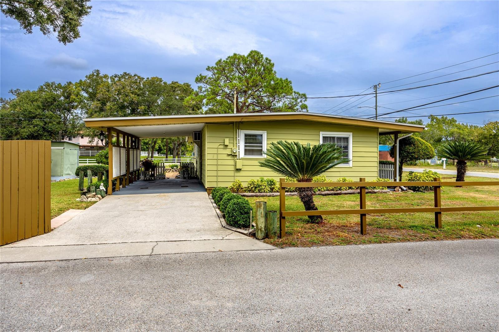 Photo one of 8990 60Th N St Pinellas Park FL 33782 | MLS U8217728