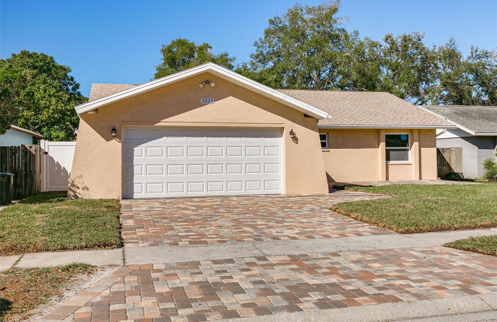 Photo one of 3323 Carriage Dr Palm Harbor FL 34684 | MLS U8219619