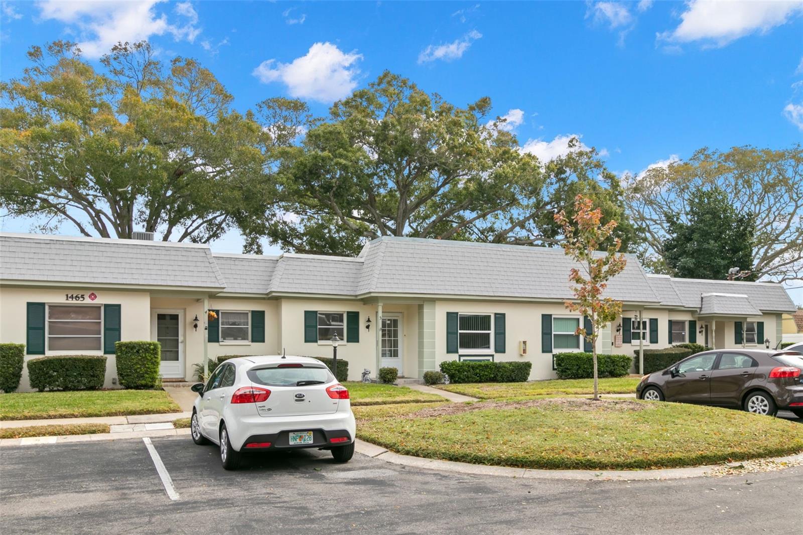 Photo one of 1465 Normandy Park Dr # 5 Clearwater FL 33756 | MLS U8226247