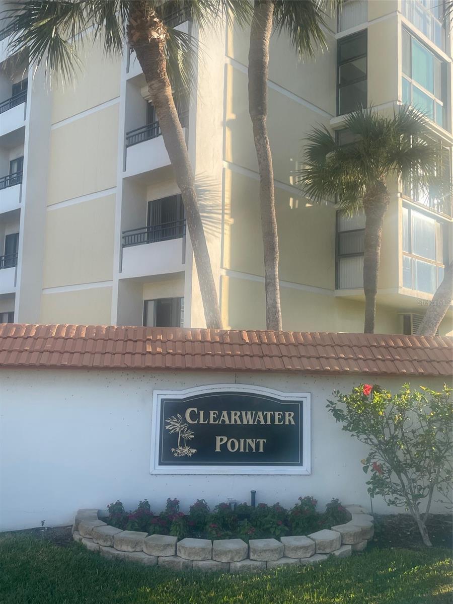 Photo one of 800 S Gulfview Blvd # 508 Clearwater FL 33767 | MLS U8230841