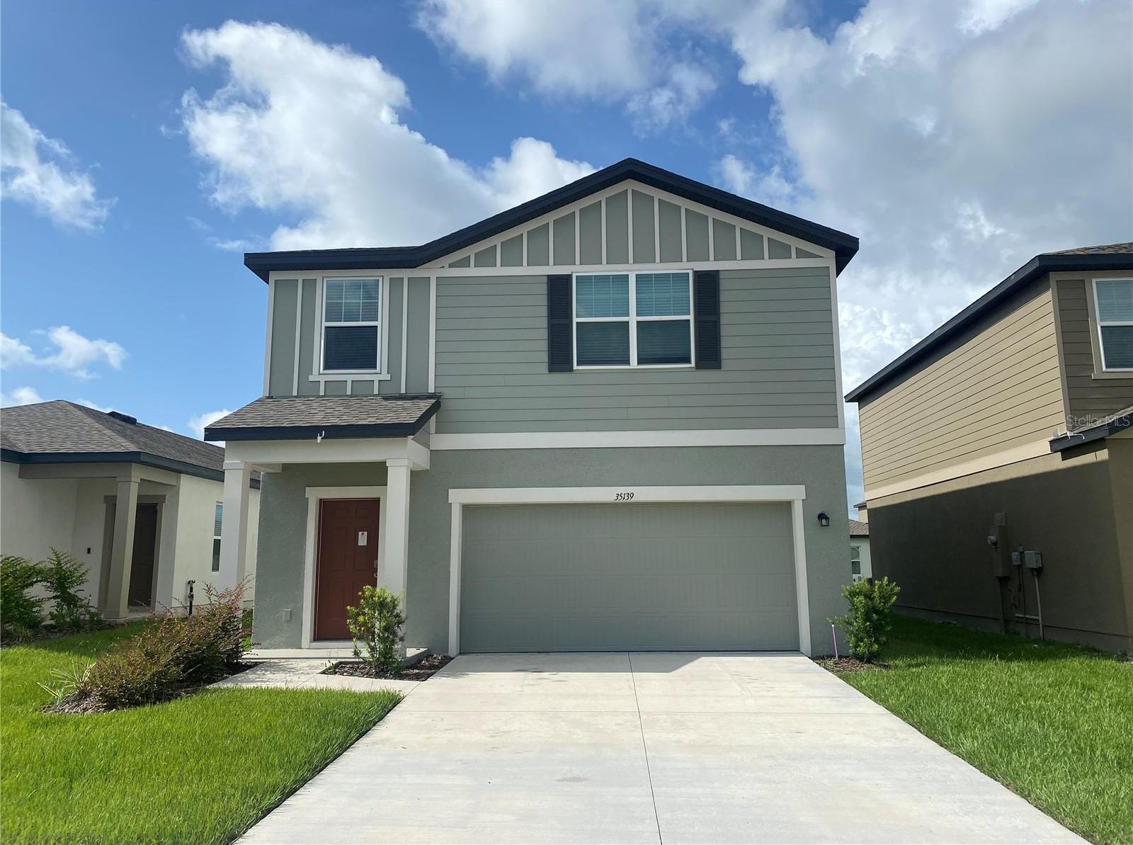 Photo one of 35139 White Water Lily Way Zephyrhills FL 33541 | MLS U8231517