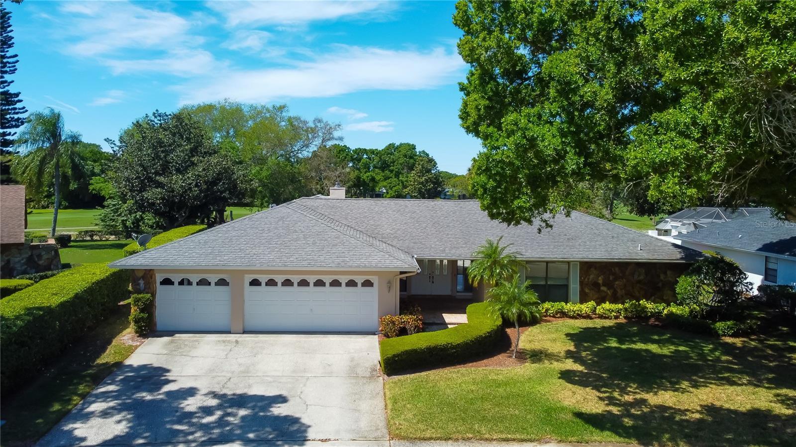 Photo one of 3128 Masters Dr Clearwater FL 33761 | MLS U8234294