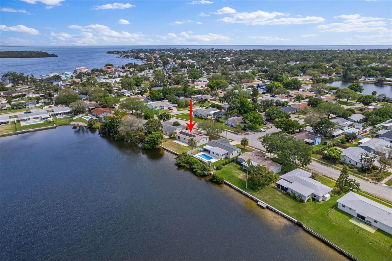 Photo one of 1801 60Th Ne Ter St Petersburg FL 33703 | MLS U8236482