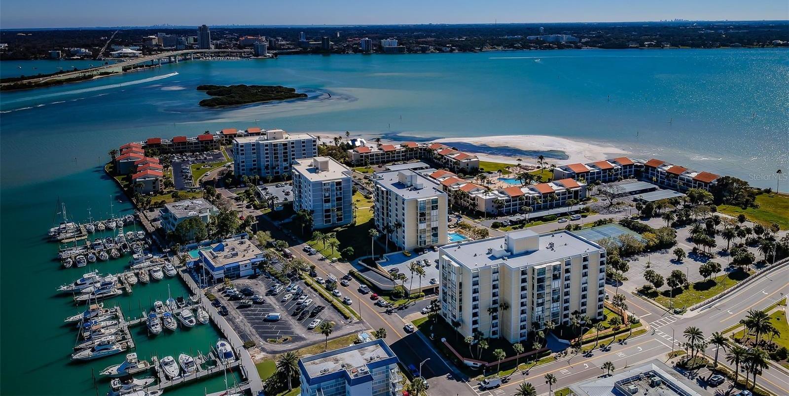 Photo one of 800 S Gulfview Blvd # 807 Clearwater FL 33767 | MLS U8237423