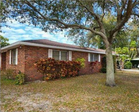 Photo one of 5001 21 N Ave St Petersburg FL 33710 | MLS U8238225