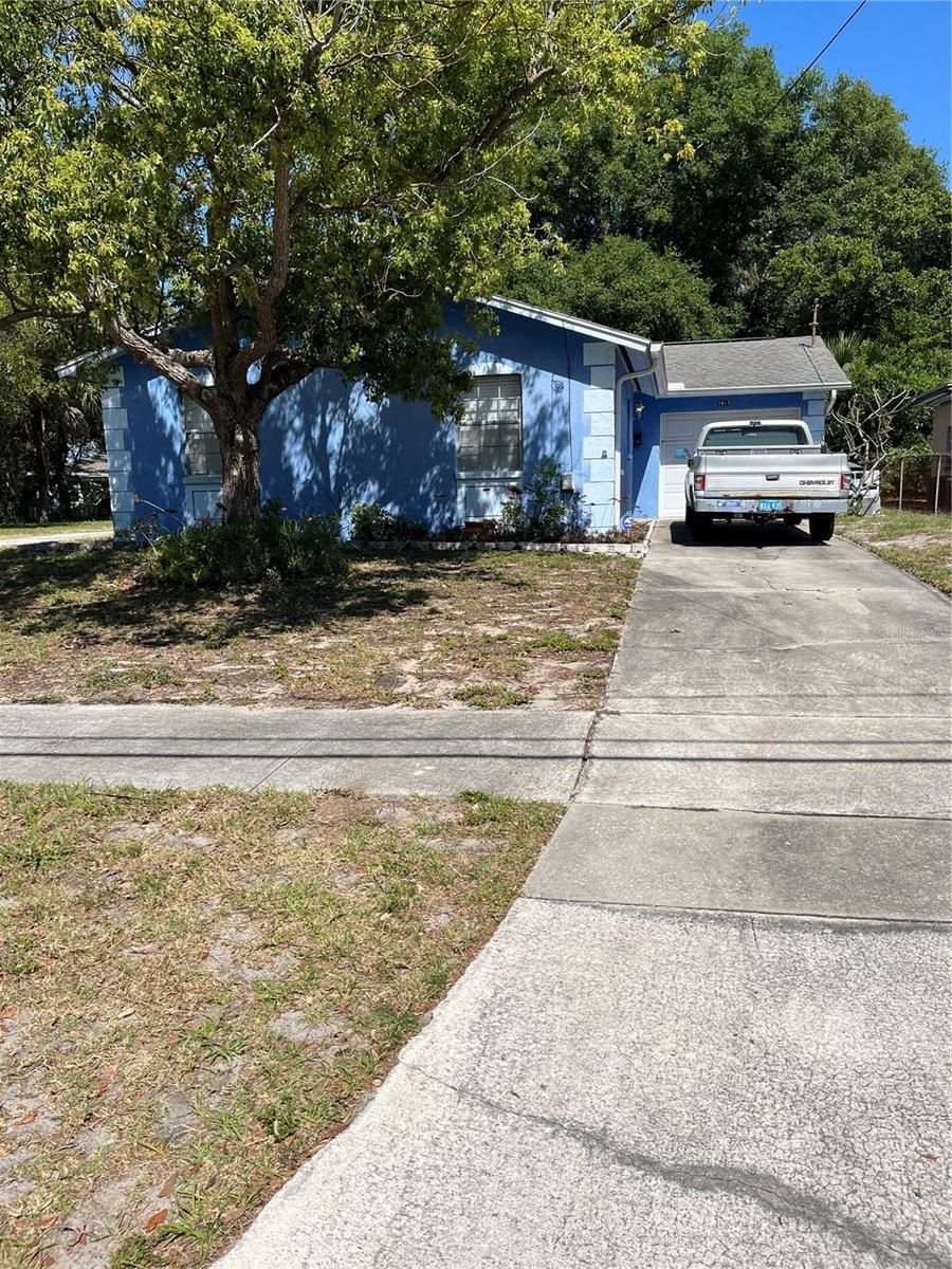 Photo one of 1617 N Madison Ave Clearwater FL 33755 | MLS U8238746