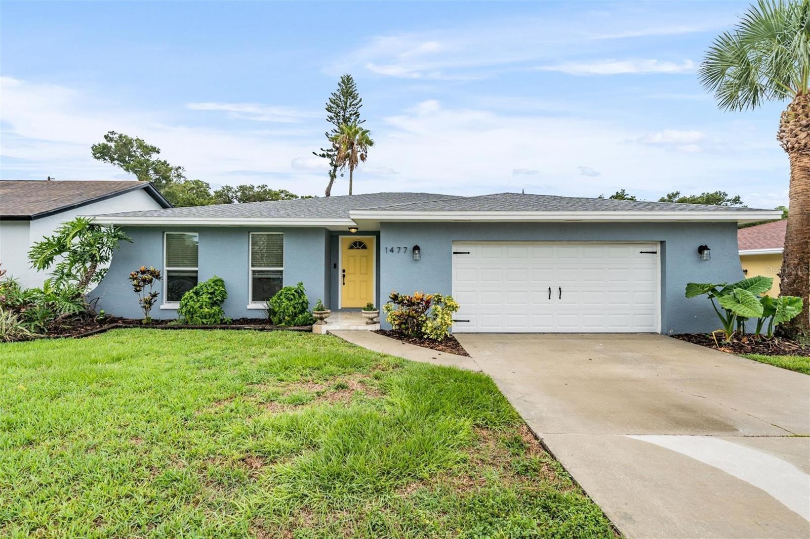 Photo one of 1477 Union St Clearwater FL 33755 | MLS U8239091