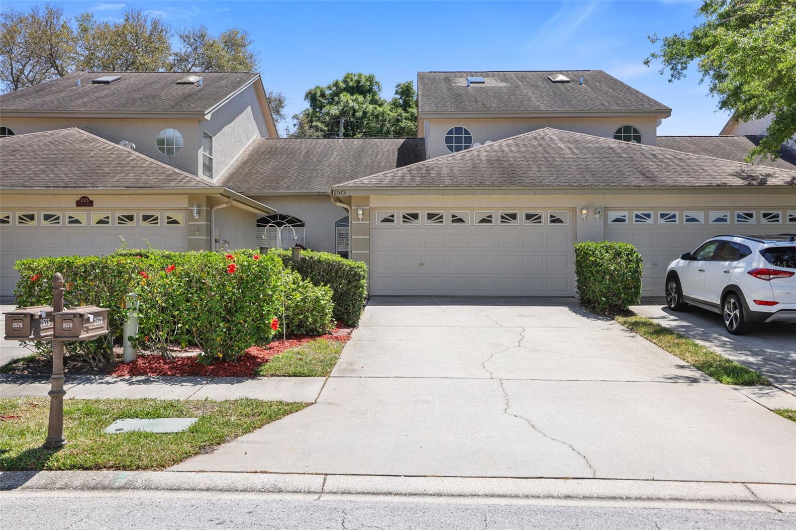 Photo one of 2573 Estancia Blvd Clearwater FL 33761 | MLS U8239244