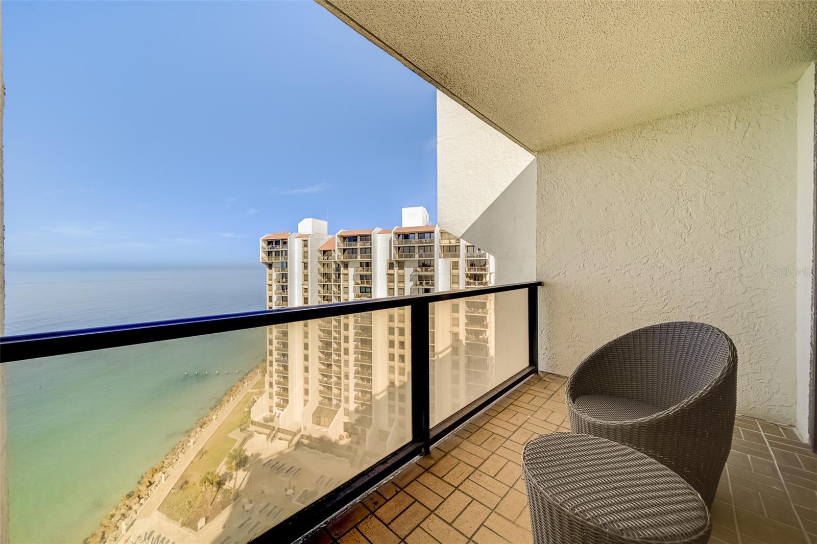 Photo one of 450 S Gulfview Blvd # 1605 Clearwater FL 33767 | MLS U8239789