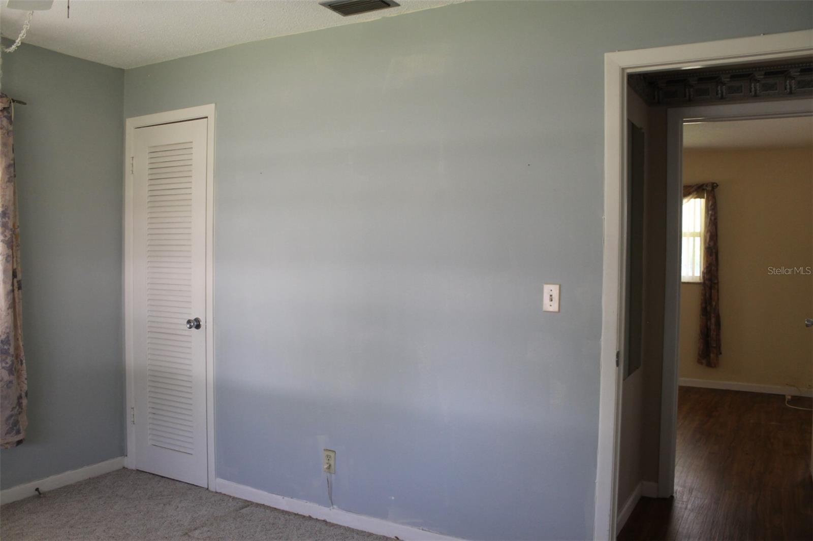 Photo #33