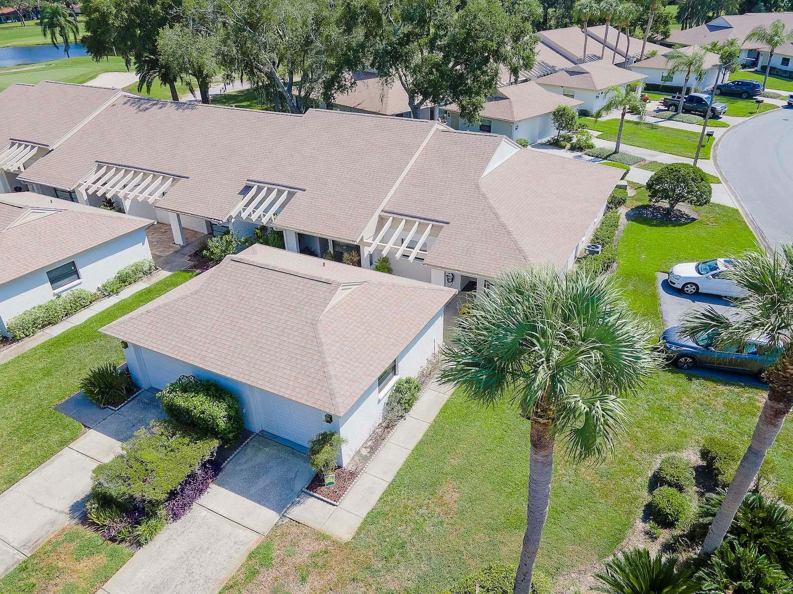 Photo one of 9306 Golf View Dr New Port Richey FL 34655 | MLS W7858017