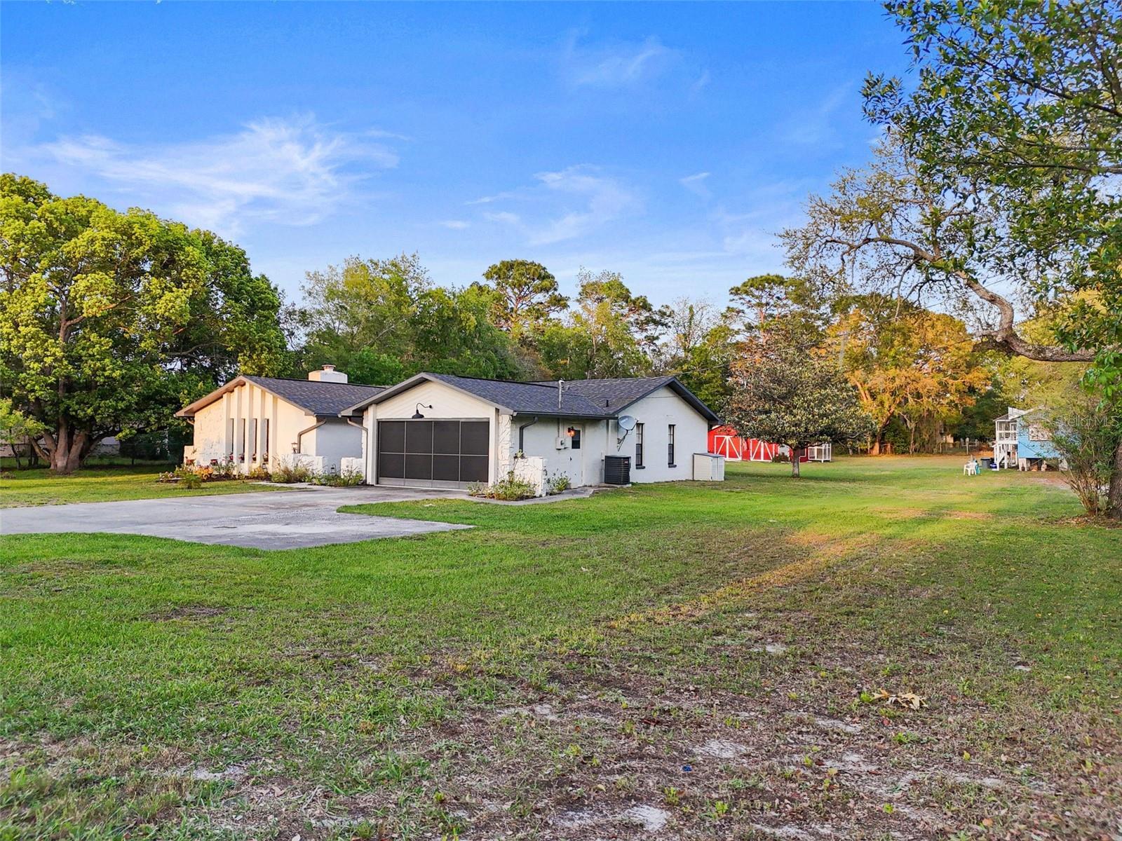 Photo one of 18542 Monteverde Dr Spring Hill FL 34610 | MLS W7863620