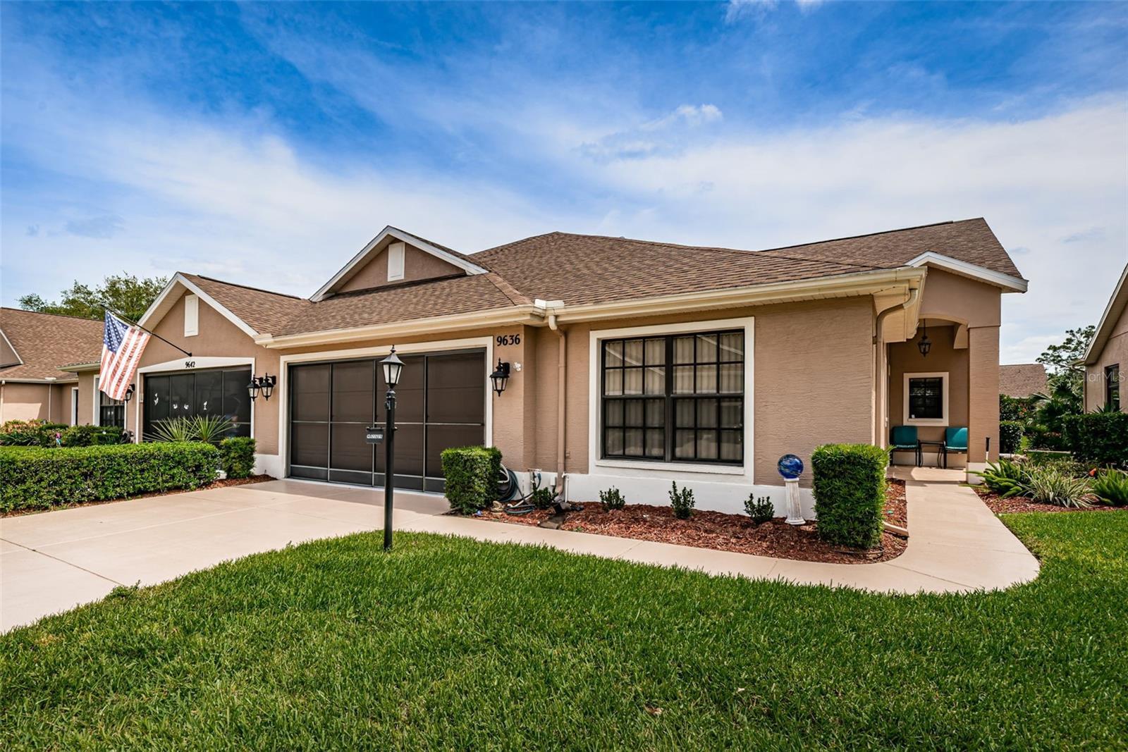 Photo one of 9636 Brookdale Dr New Port Richey FL 34655 | MLS W7863769