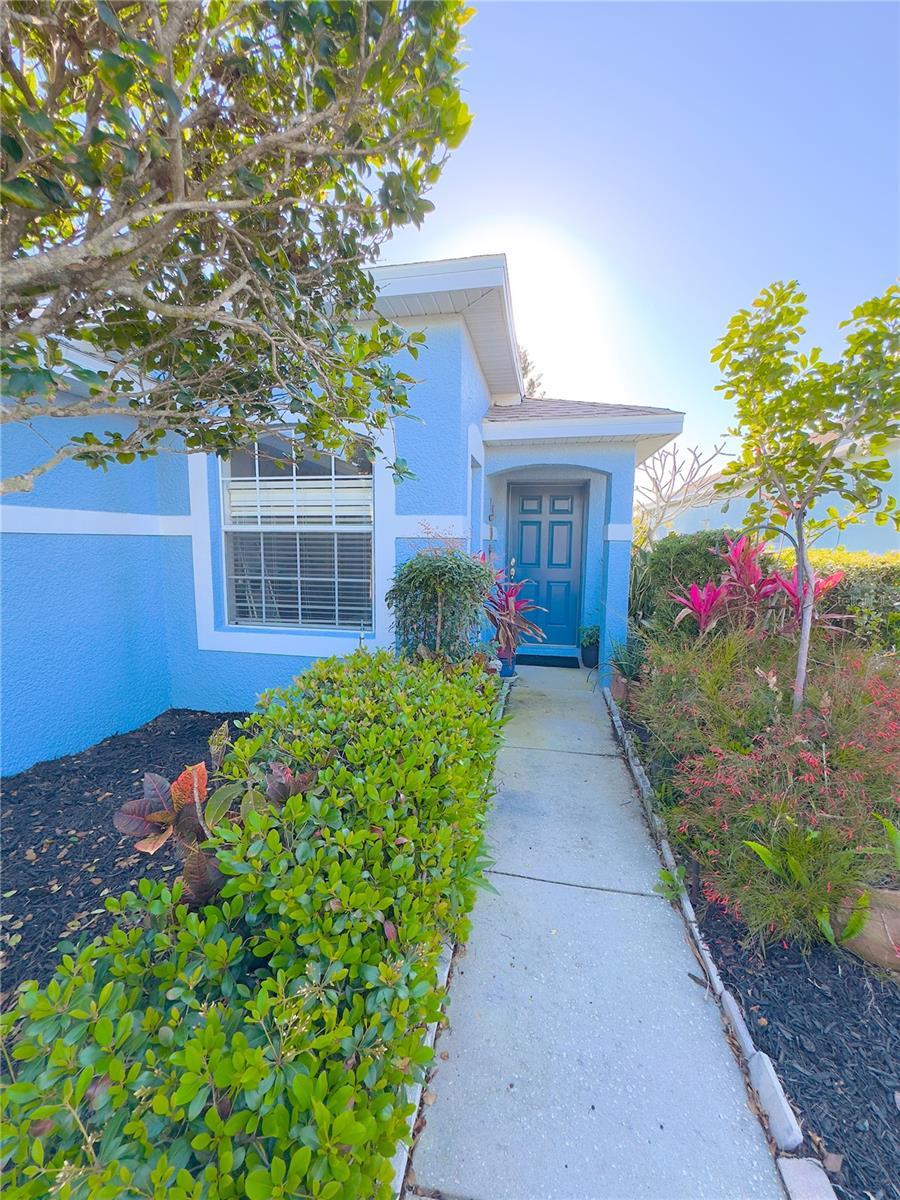 Photo one of 2931 Walnut Grove Ct Holiday FL 34691 | MLS W7873078