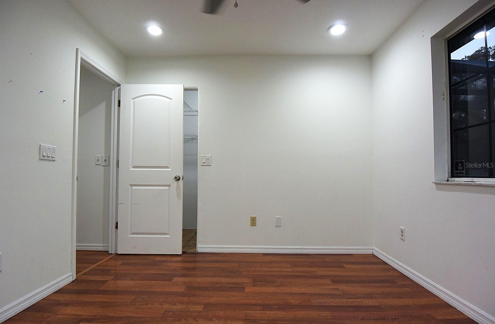 Photo #34