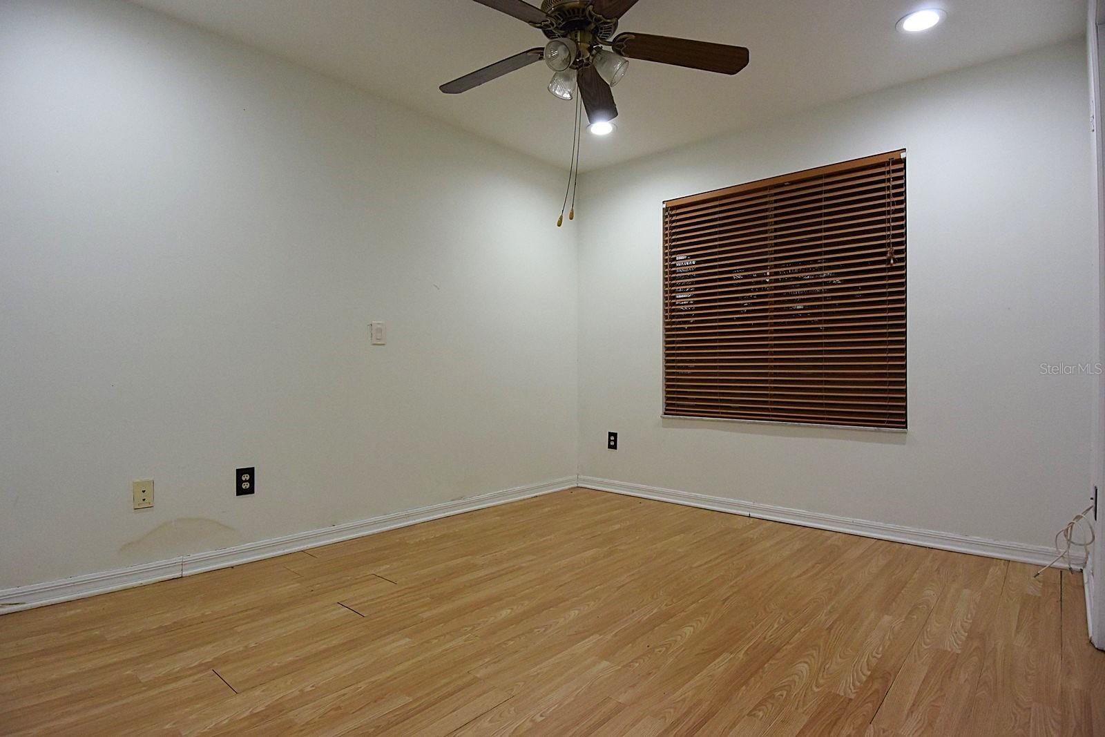 Photo #31