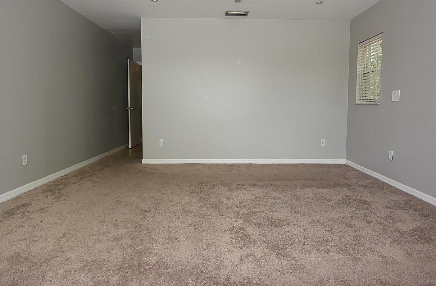 Photo #32