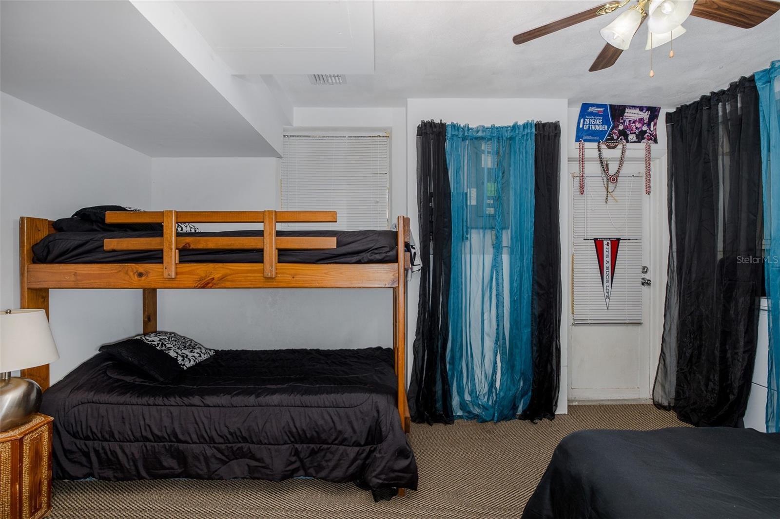 Photo #34