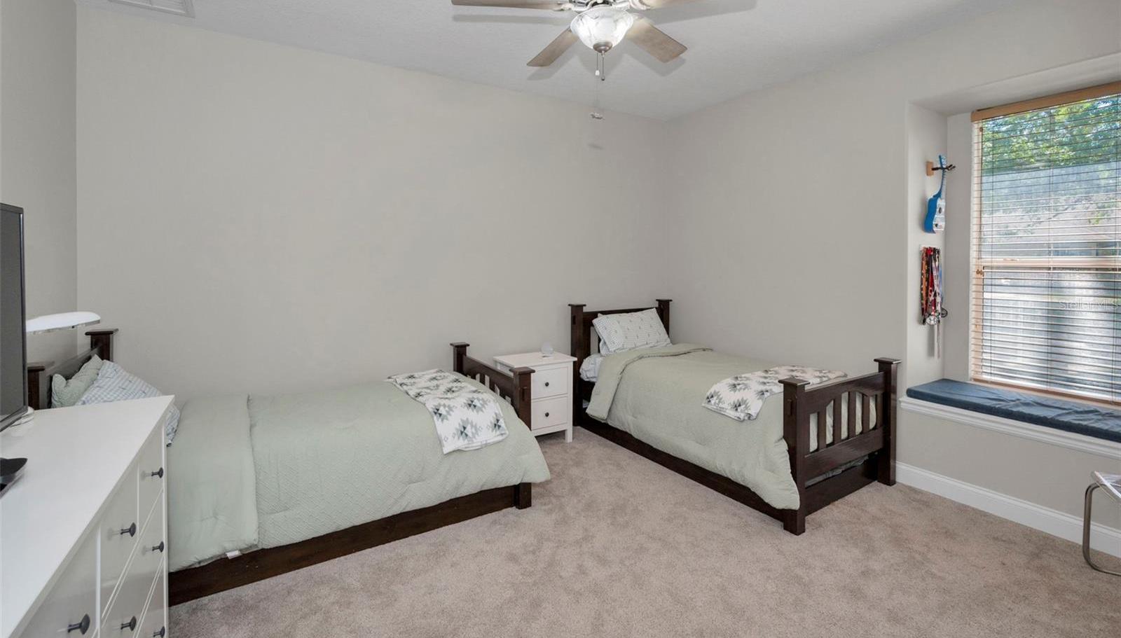 Photo #37