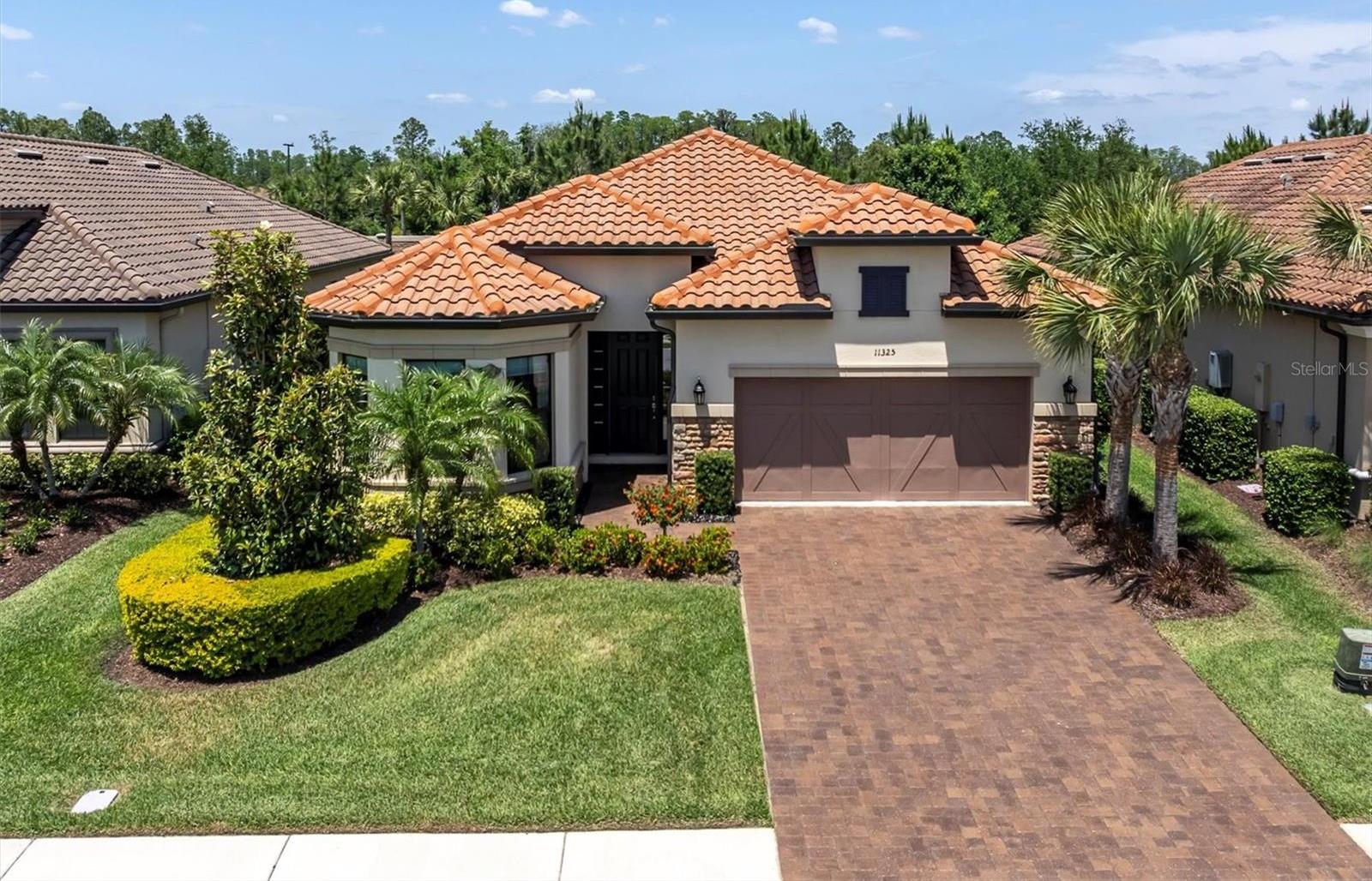 Photo one of 11325 Juglans Dr Odessa FL 33556 | MLS W7875090