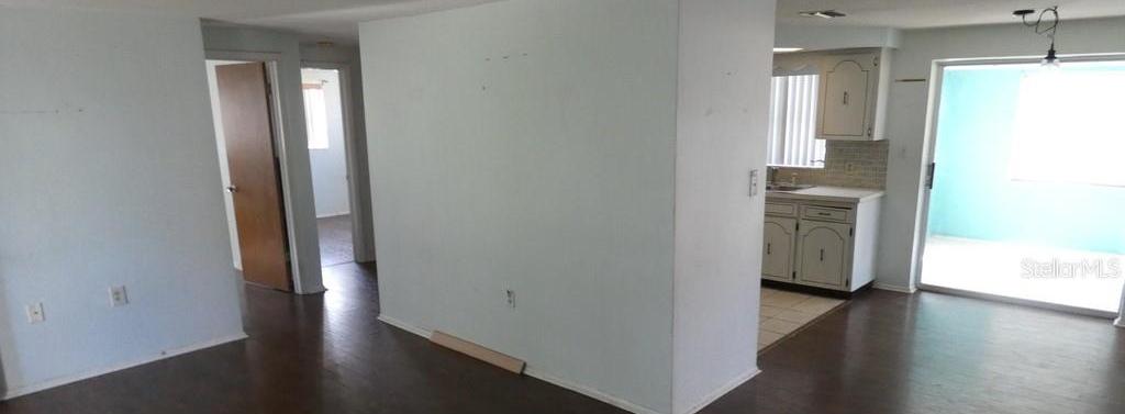 Photo #9
