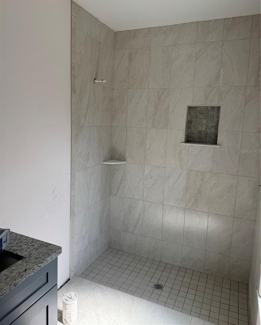 Photo #5