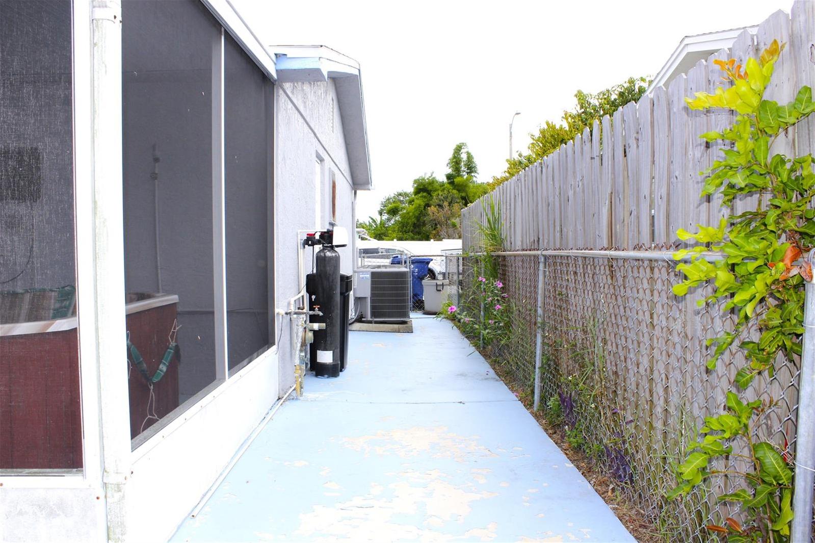 Photo #42