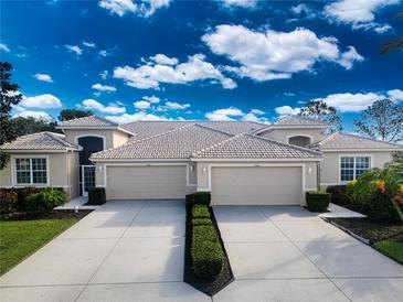 Photo one of 4403 Chase Oaks Dr Sarasota FL 34241 | MLS A4591284