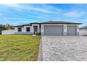Photo one of 513 Cypress Rd Venice FL 34293 | MLS A4591306