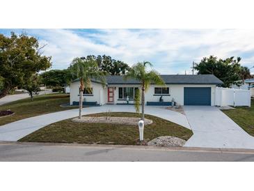 Photo one of 442 Hickory Rd Venice FL 34293 | MLS A4592318